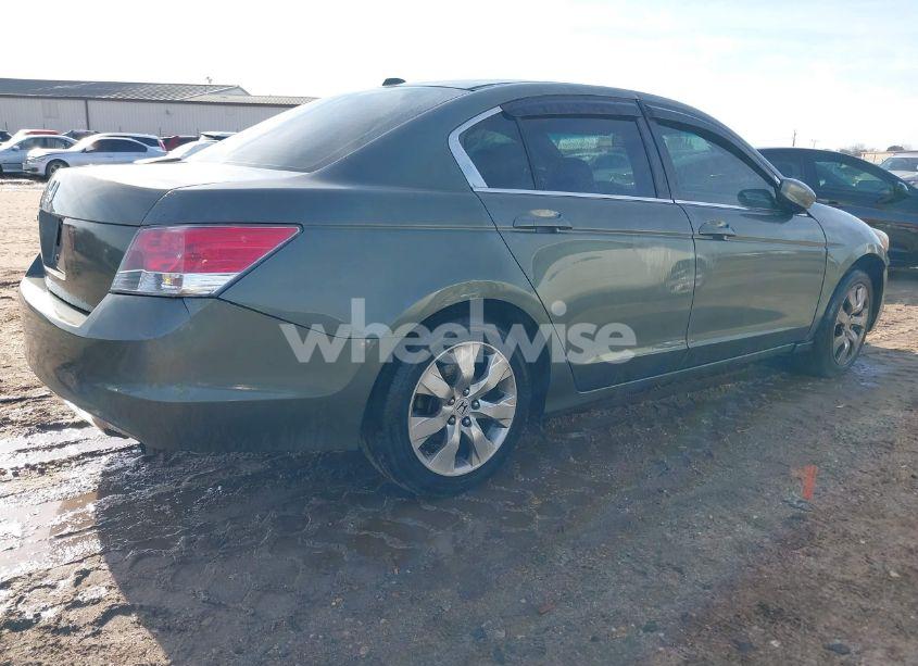 Photo 4 of 2008 Honda Accord 2.4 EX-L (VIN JHMCP26808C012952)