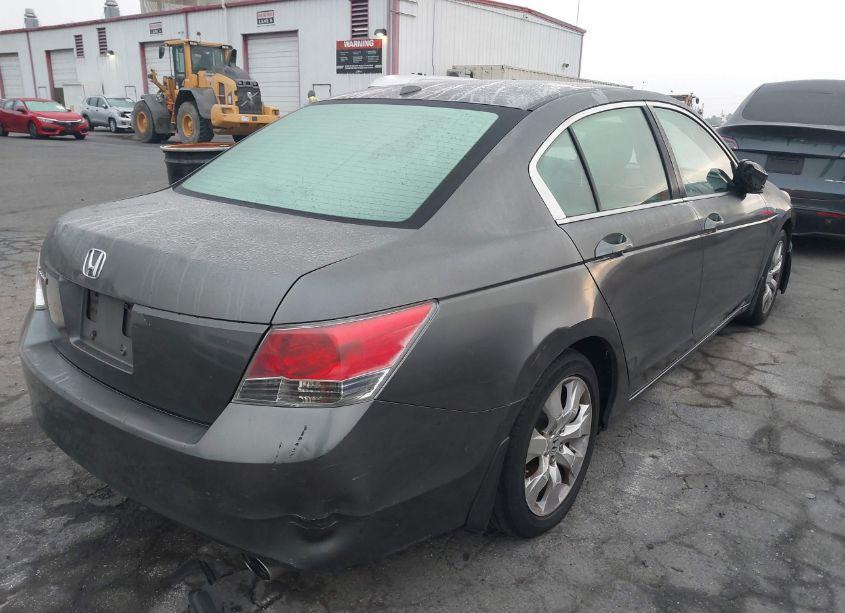 Photo 4 of 2009 Honda Accord 2.4 EX-L (VIN JHMCP26809C015528)