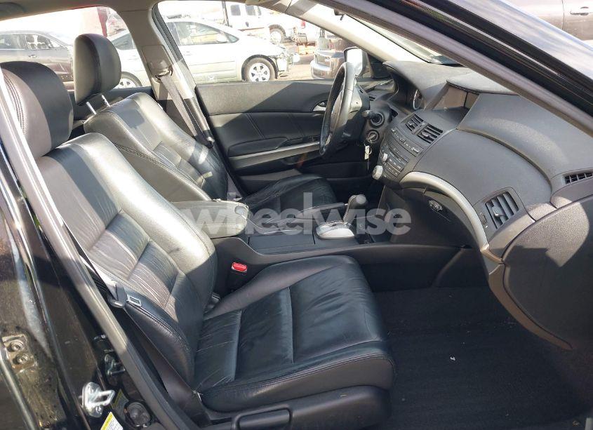 Photo 5 of 2008 Honda Accord 2.4 EX-L (VIN JHMCP26818C014726)