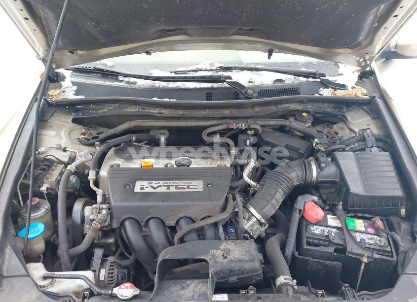 Photo 10 of 2008 Honda Accord 2.4 EX-L (VIN JHMCP26828C028957)