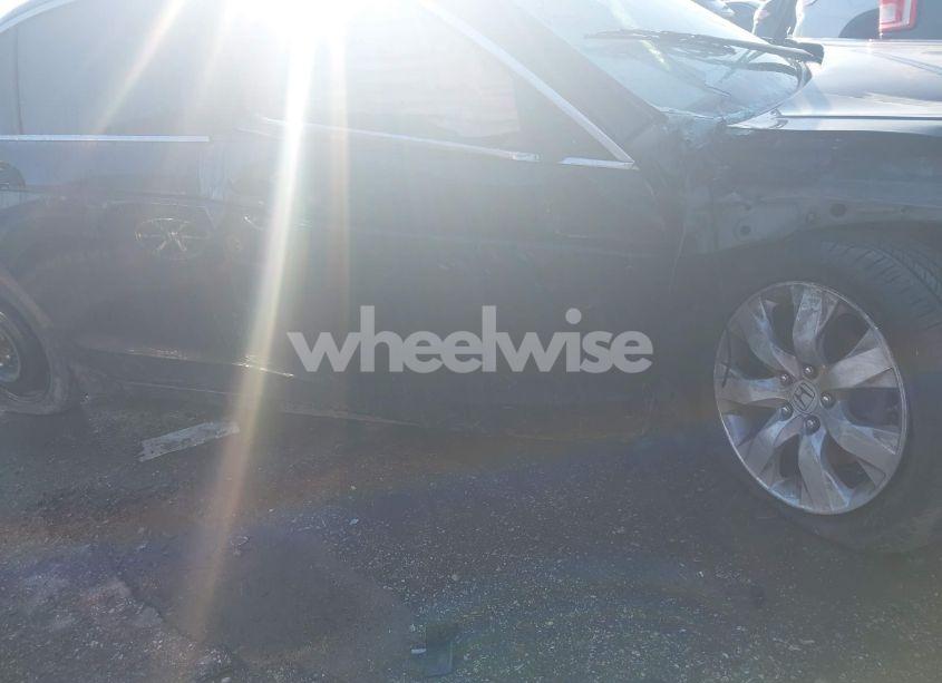 Photo 10 of 2008 Honda Accord 2.4 EX-L (VIN JHMCP26838C041832)