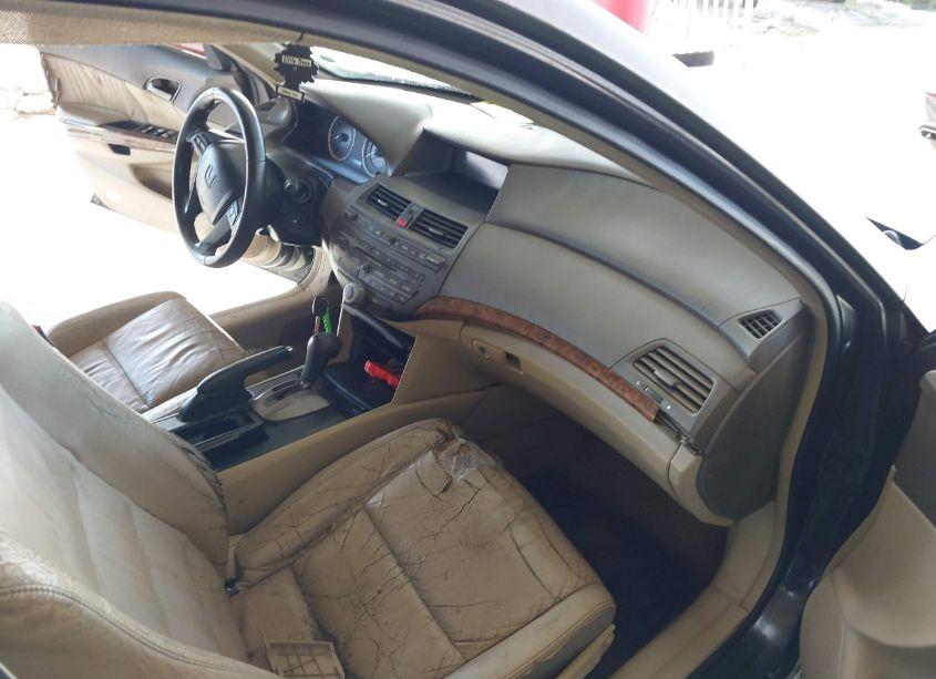 Photo 5 of 2008 Honda Accord 2.4 EX-L (VIN JHMCP26858C036471)