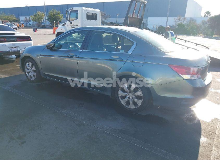 Photo 3 of 2008 Honda Accord 2.4 EX-L (VIN JHMCP26858C042870)