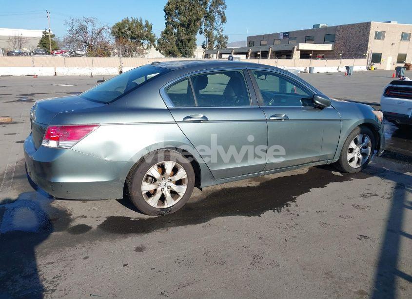 Photo 4 of 2008 Honda Accord 2.4 EX-L (VIN JHMCP26858C042870)