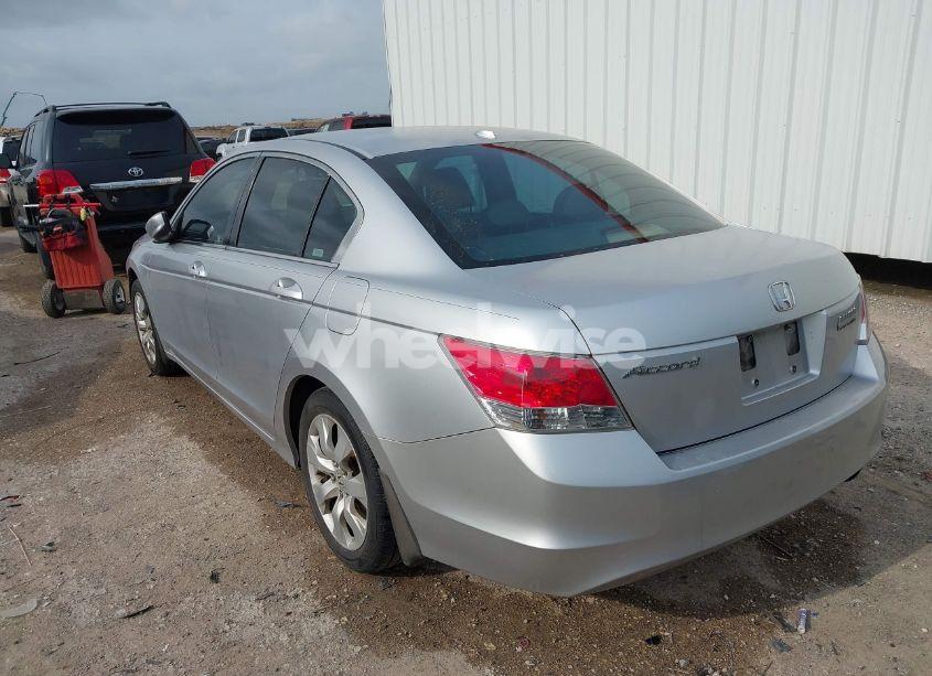 Photo 3 of 2008 Honda Accord 2.4 EX-L (VIN JHMCP26868C051416)