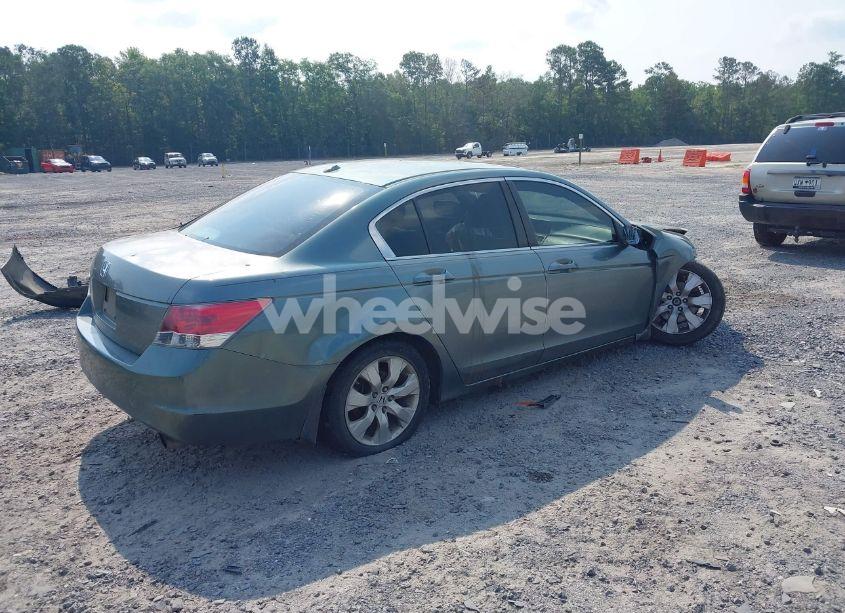 Photo 4 of 2008 Honda Accord EXL (VIN JHMCP26868C062481)