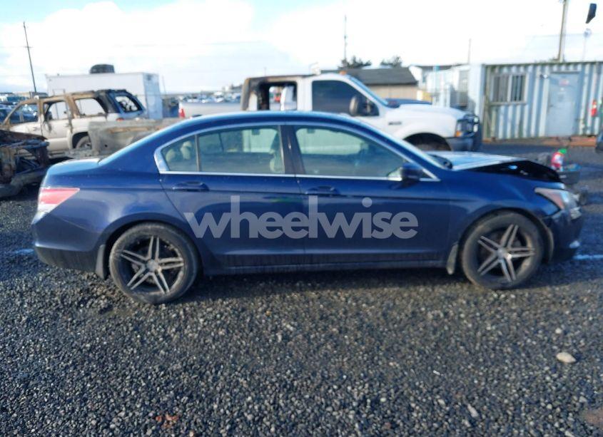 Photo 12 of 2009 Honda Accord 2.4 EX-L (VIN JHMCP26869C013556)