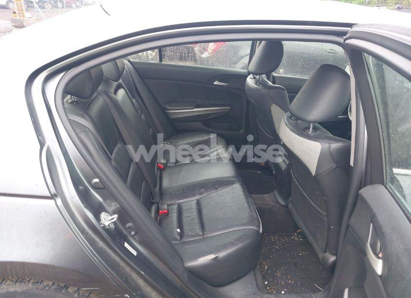 Photo 8 of 2008 Honda Accord 2.4 EX-L (VIN JHMCP26888C032530)