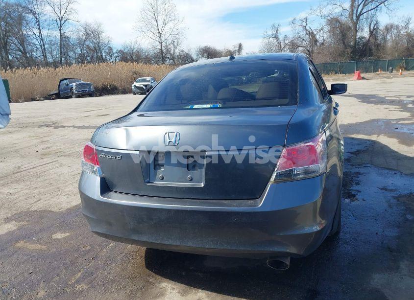 Photo 16 of 2008 Honda Accord 2.4 EX-L (VIN JHMCP26888C069867)