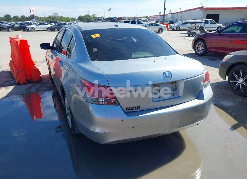 Photo 3 of 2008 Honda Accord 2.4 EX-L (VIN JHMCP26898C015820)