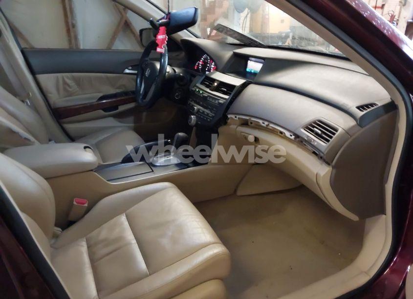 Photo 5 of 2008 Honda Accord 2.4 EX-L (VIN JHMCP26898C019740)