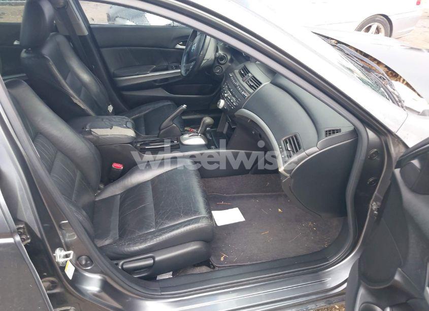 Photo 5 of 2008 Honda Accord 2.4 EX-L (VIN JHMCP26898C048834)