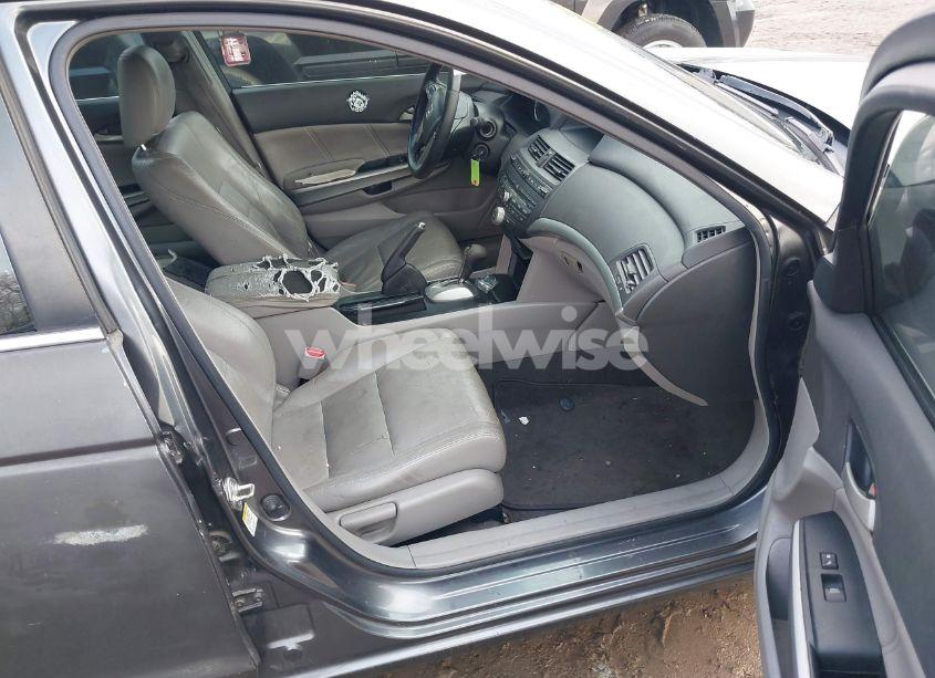 Photo 5 of 2008 Honda Accord 2.4 EX-L (VIN JHMCP268X8C078621)