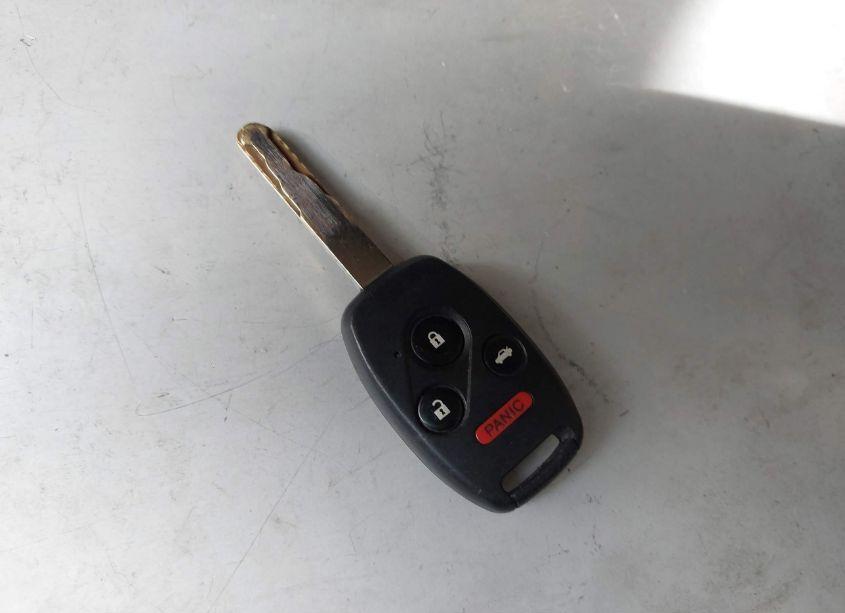 Photo 11 of 2009 Honda Accord 2.4 EX-L (VIN JHMCP268X9C000745)