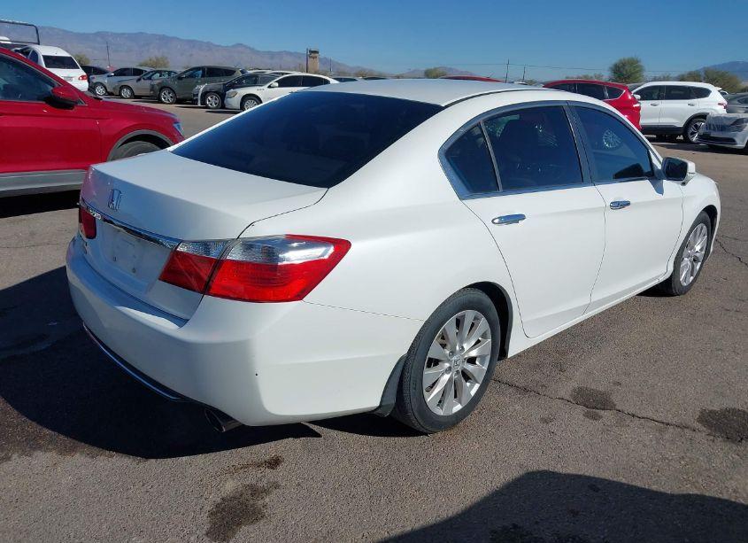 Photo 4 of 2013 Honda Accord EX (VIN JHMCR2F77DC000504)