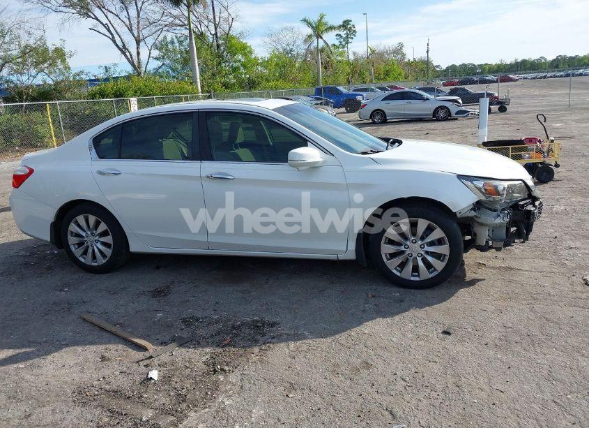 Photo 14 of 2013 Honda Accord EX (VIN JHMCR2F7XDC000593)