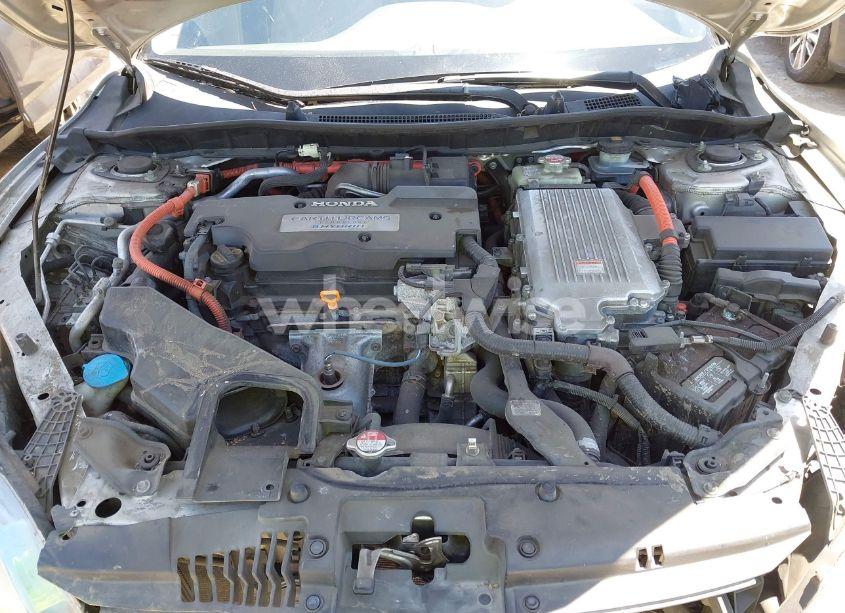 Photo 10 of 2014 Honda Accord PLUG-IN HYBRID (VIN JHMCR5F79EC000331)