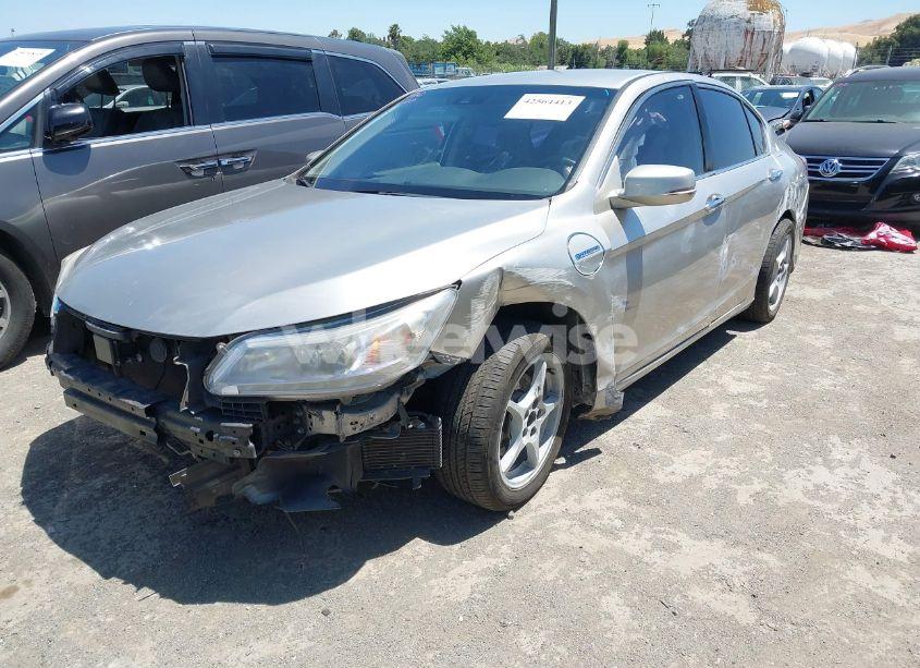 Photo 2 of 2014 Honda Accord PLUG-IN HYBRID (VIN JHMCR5F79EC000331)