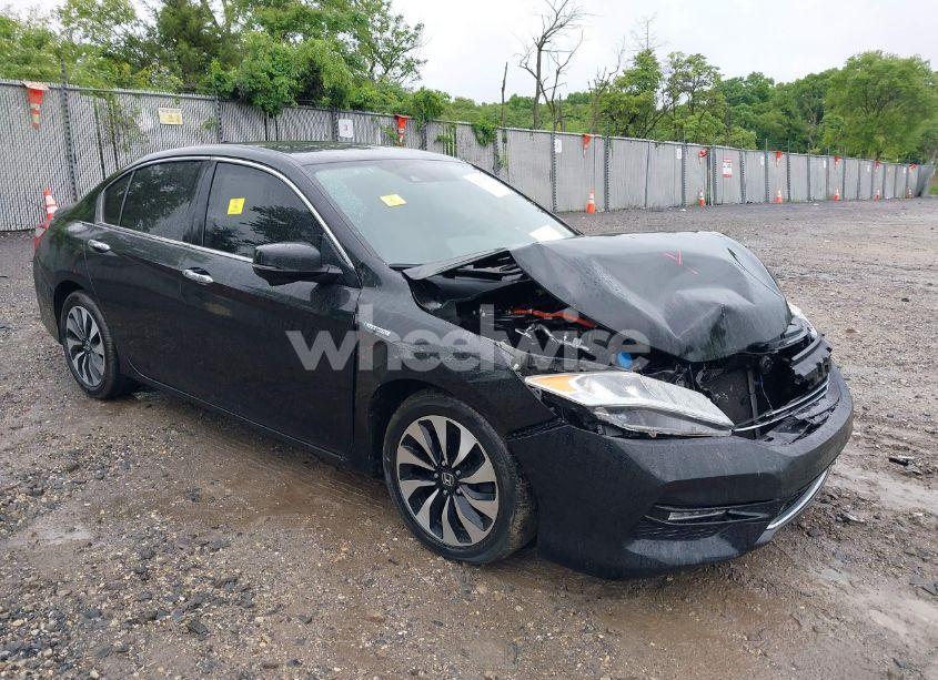 2017 Honda Accord HYBRID (VIN JHMCR6F32HC024543) main photo