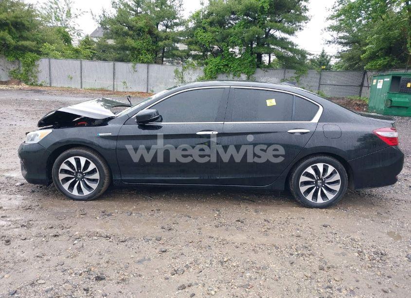 Photo 14 of 2017 Honda Accord HYBRID (VIN JHMCR6F32HC024543)