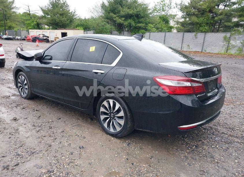 Photo 3 of 2017 Honda Accord HYBRID (VIN JHMCR6F32HC024543)