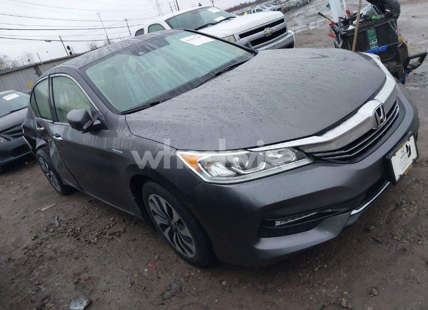 2017 Honda Accord HYBRID (VIN JHMCR6F34HC011146) main photo