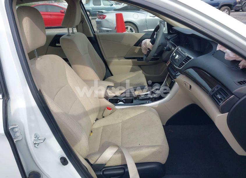 Photo 5 of 2017 Honda Accord HYBRID (VIN JHMCR6F35HC015562)