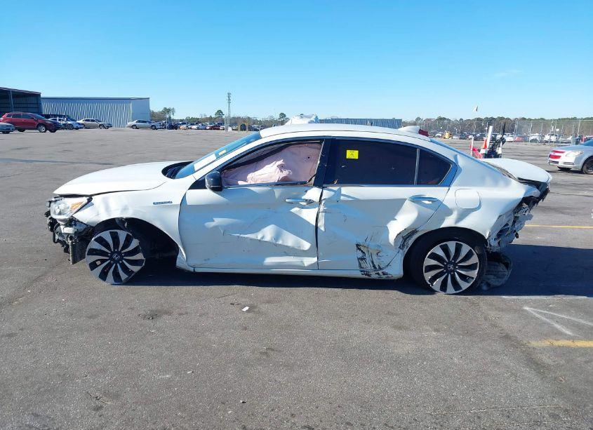 Photo 14 of 2017 Honda Accord HYBRID (VIN JHMCR6F36HC018356)
