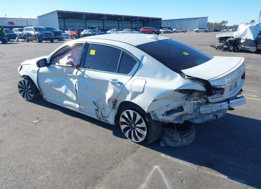 Photo 3 of 2017 Honda Accord HYBRID (VIN JHMCR6F36HC018356)