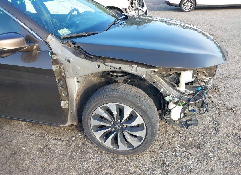 Photo 18 of 2017 Honda Accord HYBRID (VIN JHMCR6F37HC004675)