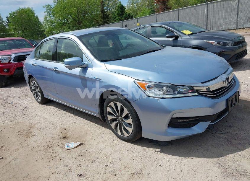 2017 Honda Accord HYBRID (VIN JHMCR6F38HC010968) main photo