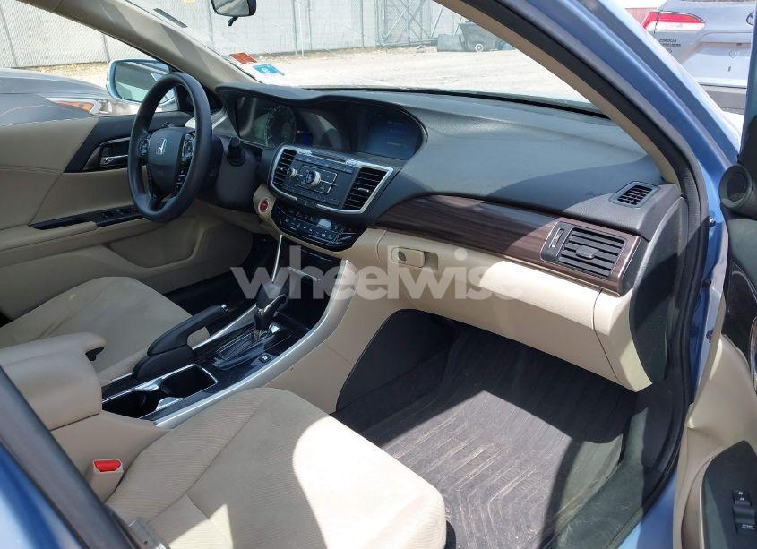 Photo 5 of 2017 Honda Accord HYBRID (VIN JHMCR6F38HC010968)