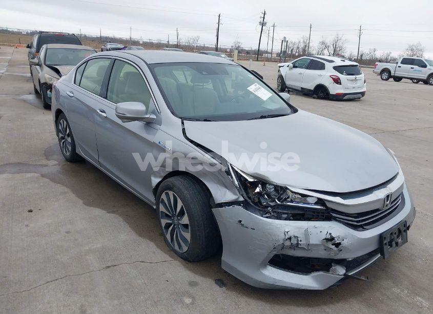 2017 Honda Accord HYBRID (VIN JHMCR6F39HC002054) main photo