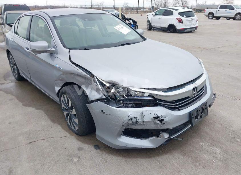 Photo 6 of 2017 Honda Accord HYBRID (VIN JHMCR6F39HC002054)