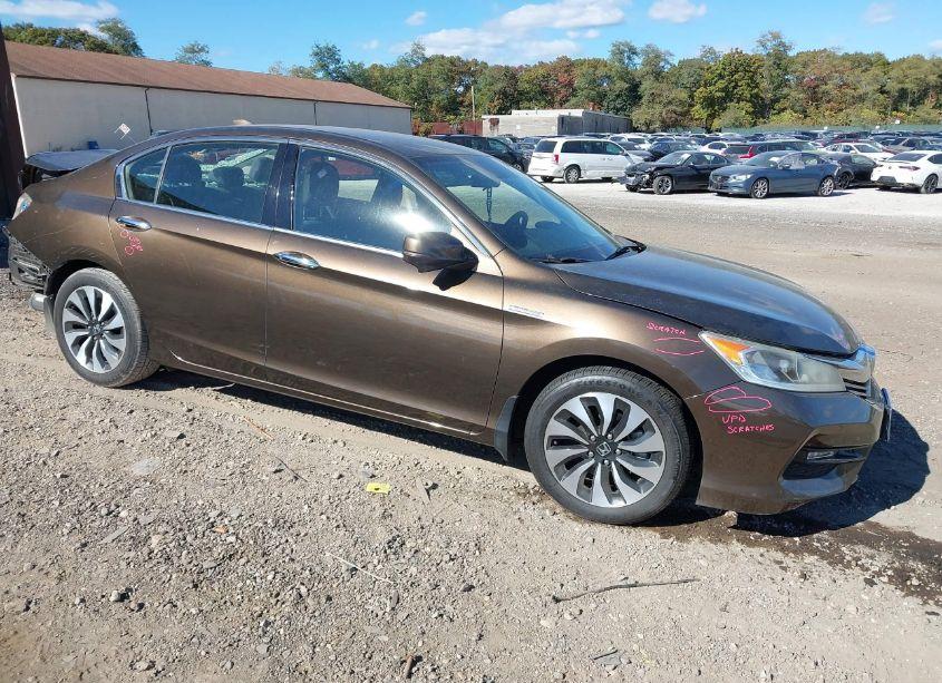 2017 Honda Accord HYBRID (VIN JHMCR6F39HC017444) main photo