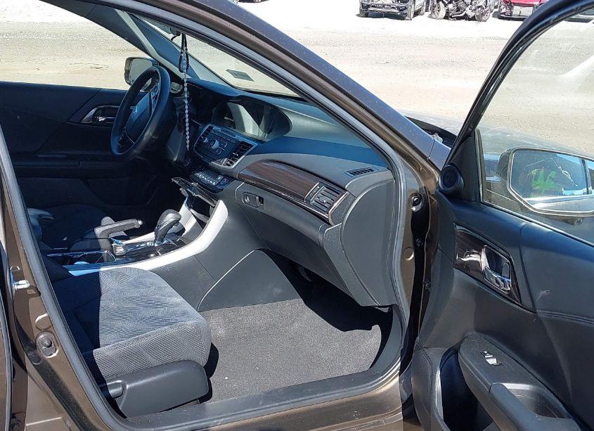 Photo 5 of 2017 Honda Accord HYBRID (VIN JHMCR6F39HC017444)