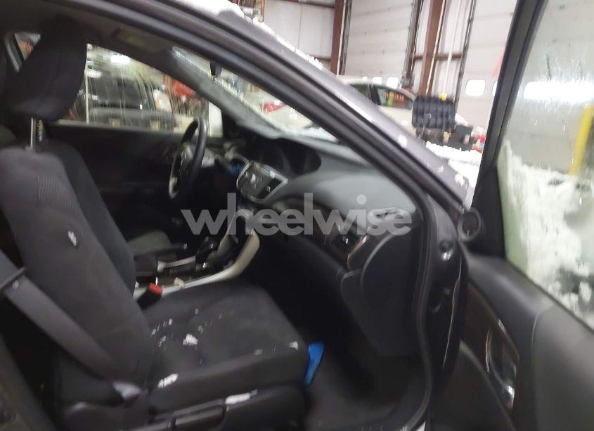 Photo 5 of 2017 Honda Accord HYBRID (VIN JHMCR6F39HC023034)