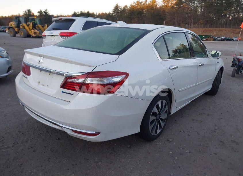 Photo 4 of 2017 Honda Accord HYBRID (VIN JHMCR6F3XHC000426)
