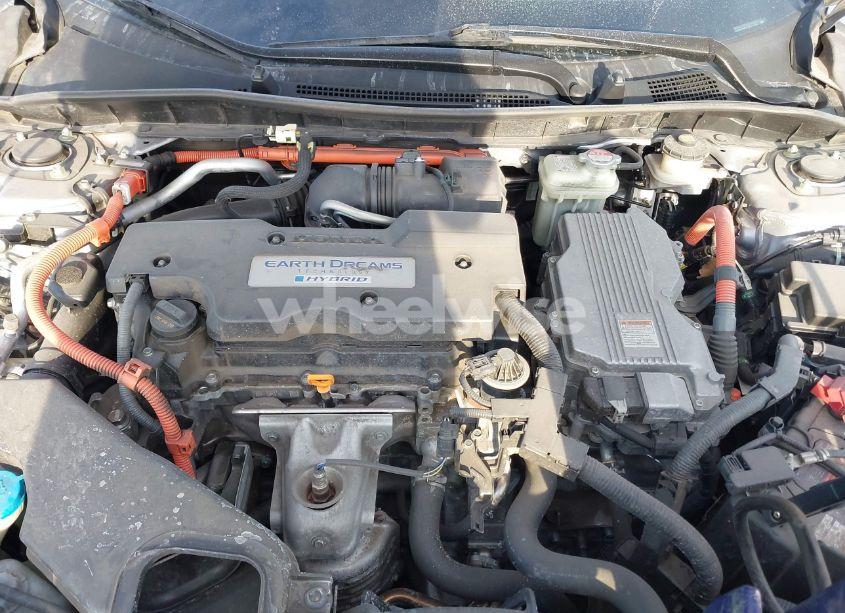 Photo 10 of 2017 Honda Accord HYBRID (VIN JHMCR6F3XHC011099)