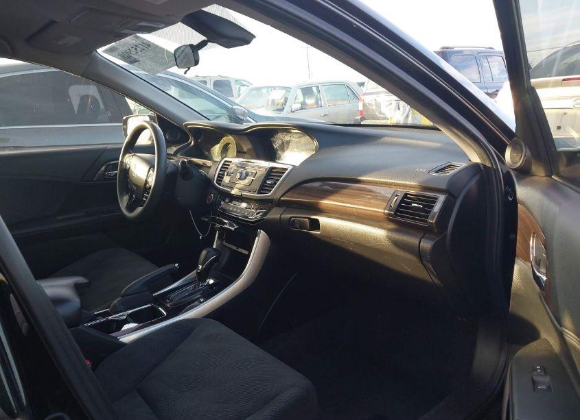 Photo 5 of 2017 Honda Accord HYBRID (VIN JHMCR6F3XHC014648)