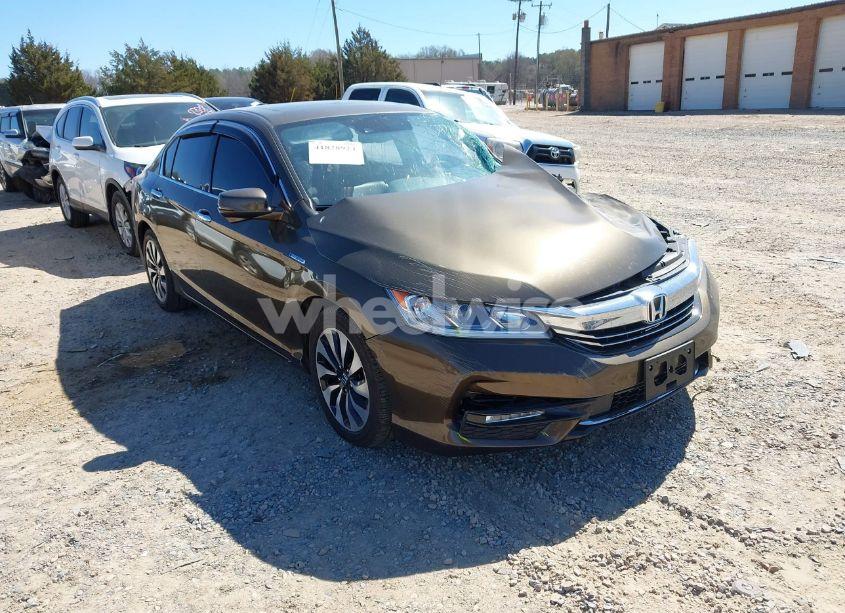 2017 Honda Accord HYBRID EX-L (VIN JHMCR6F50HC011646) main photo
