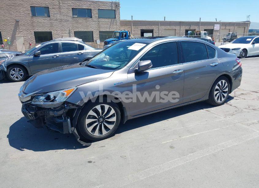 Photo 4 of 2017 Honda Accord HYBRID EX-L (VIN JHMCR6F50HC021545)