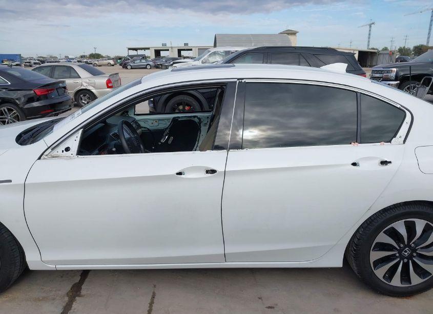 Photo 15 of 2017 Honda Accord HYBRID EX-L (VIN JHMCR6F51HC028374)