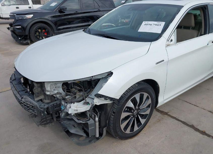 Photo 18 of 2017 Honda Accord HYBRID EX-L (VIN JHMCR6F51HC028374)