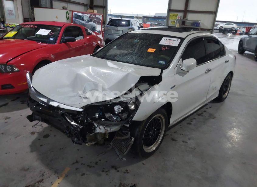 Photo 2 of 2017 Honda Accord HYBRID EX-L (VIN JHMCR6F52HC031042)