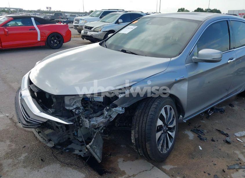 Photo 6 of 2017 Honda Accord HYBRID EX-L (VIN JHMCR6F53HC010071)