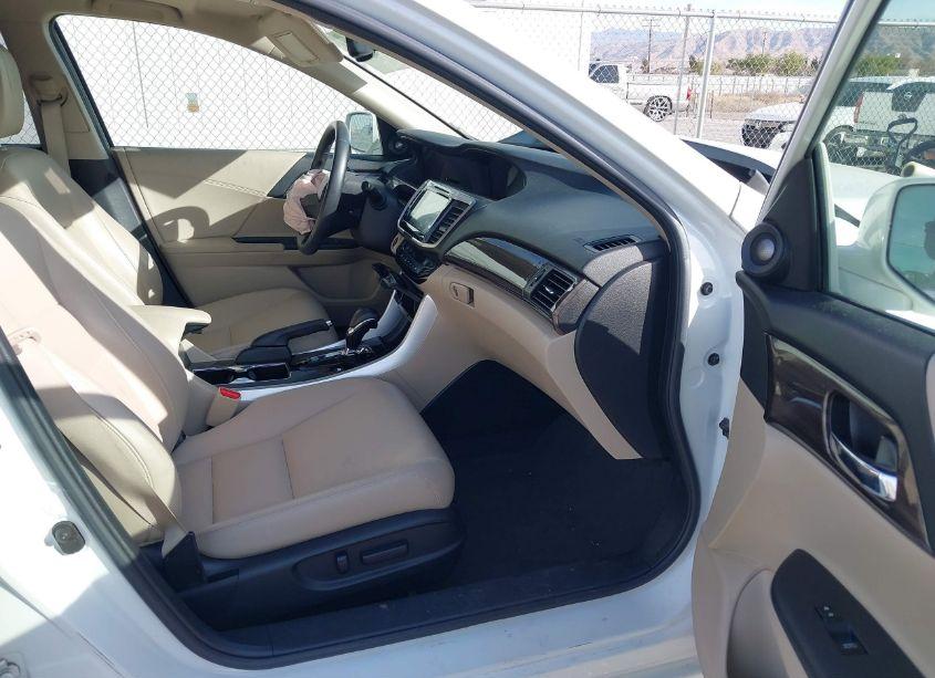 Photo 5 of 2017 Honda Accord HYBRID EX-L (VIN JHMCR6F53HC028375)