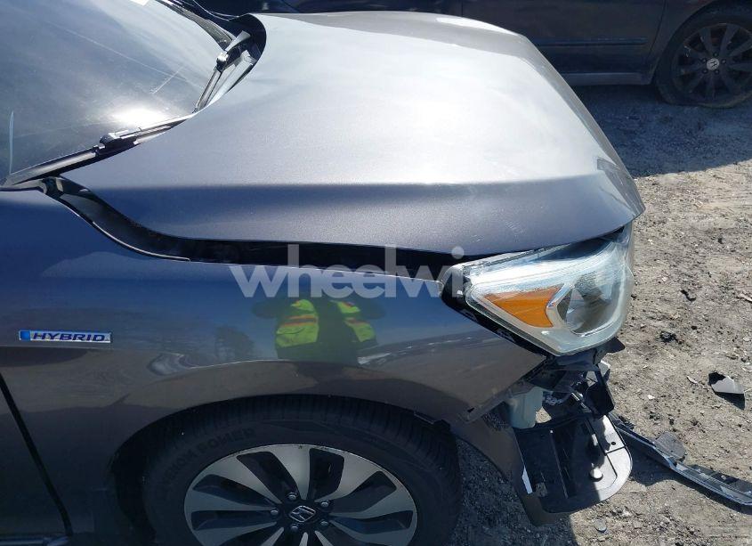 Photo 18 of 2017 Honda Accord HYBRID EX-L (VIN JHMCR6F53HC029767)