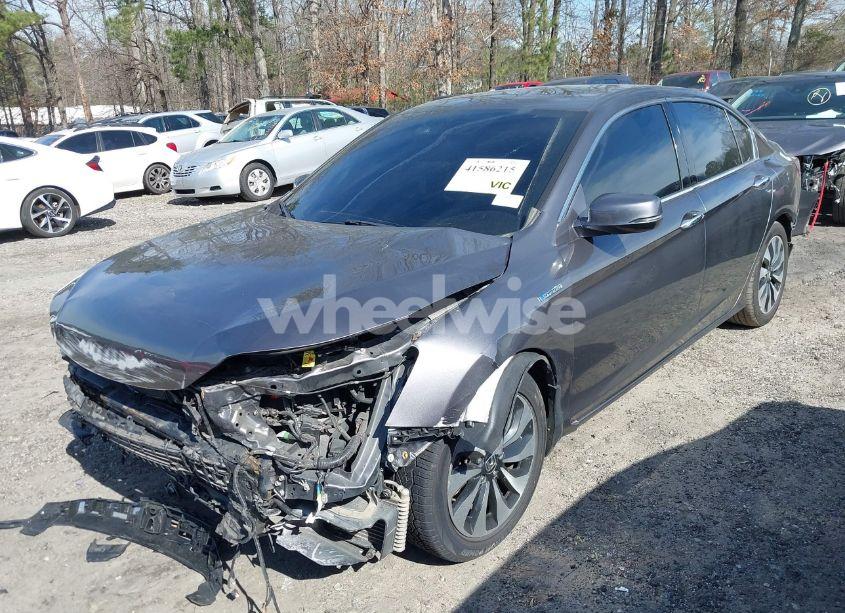Photo 2 of 2017 Honda Accord HYBRID EX-L (VIN JHMCR6F53HC029767)