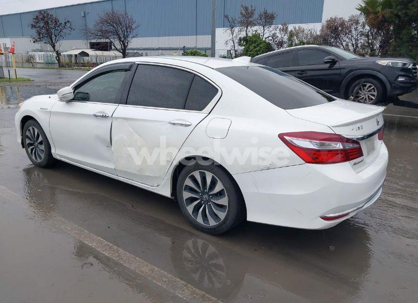 Photo 3 of 2017 Honda Accord HYBRID EX-L (VIN JHMCR6F53HCO31356)